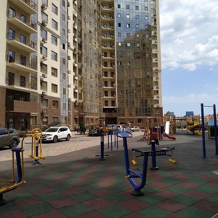 Sunny View Apartment Odessa Ngoại thất bức ảnh