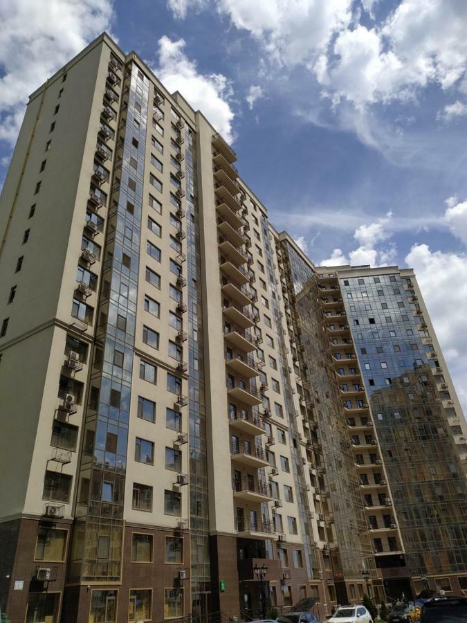 Sunny View Apartment Odessa Ngoại thất bức ảnh